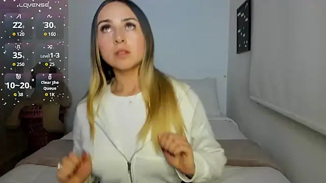 sophi mooreno online show from 31, 7, 2026