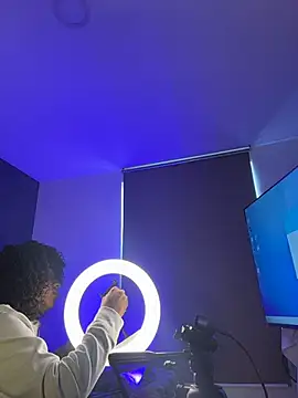 Lucas eevans online show from 18, 2, 2026