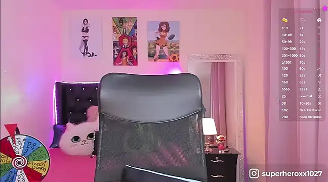 Snapshot of superheroxx chatting on 24, 1, 2025 superheroxx online show from 24, 1, 2025