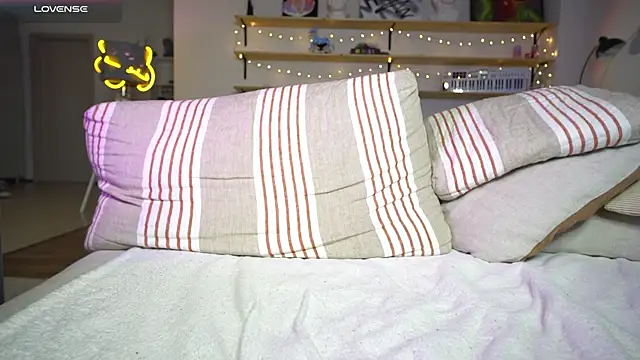 yourprettykate online show from 7, 3, 2025