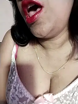 Snapshot of tharu_sweet chatting on 9, 9, 2025 tharu sweet online show from 9, 9, 2025