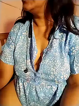 Snapshot of tharu_sweet chatting on 20, 9, 2025 tharu sweet online show from 20, 9, 2025