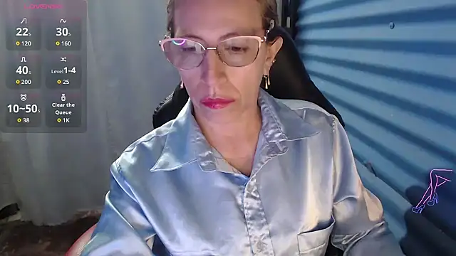 Chayla Ruiz online show from 19, 4, 2026