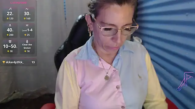 Chayla Ruiz online show from 12, 6, 2026