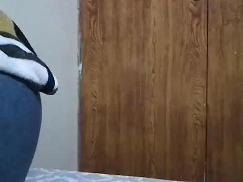 Snapshot of Lhadycarolyn chatting on 10, 3, 2025 Lhadycarolyn online show from 10, 3, 2025