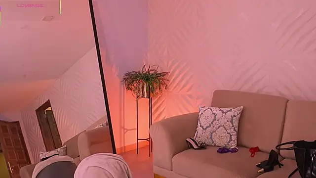 Snapshot of KateSunder chatting on 17, 6, 2026 KateSunder online show from 17, 6, 2026