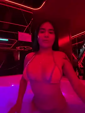 Snapshot of jailyncam_ chatting on 10, 5, 2026 jailyncam online show from 10, 5, 2026