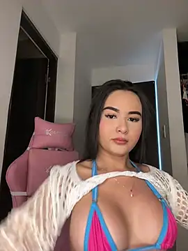 Snapshot of jailyncam_ chatting on 10, 6, 2026 jailyncam online show from 10, 6, 2026