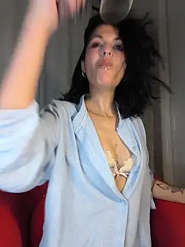 Snapshot of Masha_Real_84 chatting on 11, 5, 2026 Masha Real 84 online show from 11, 5, 2026
