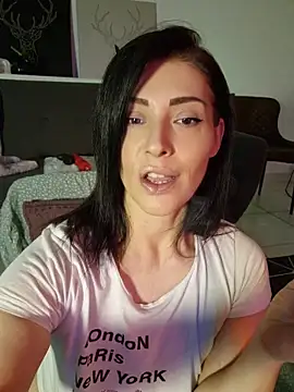 AryaSummersReal online show from 29, 7, 2026