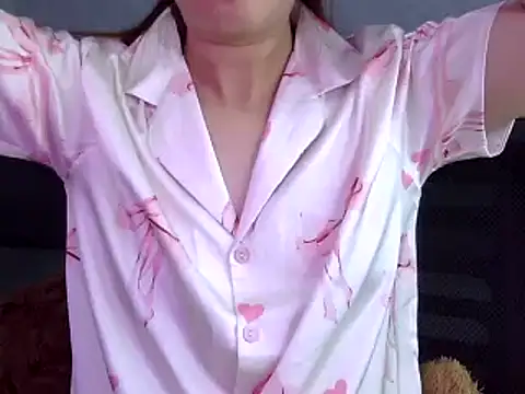 Bee 2k online show from 17, 2, 2025