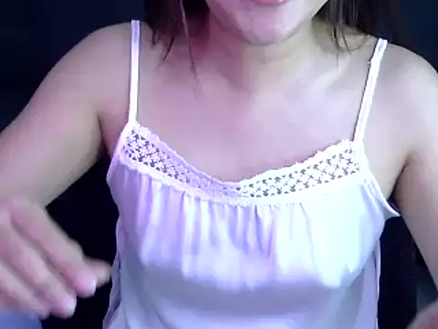 Bee 2k online show from 21, 10, 2025