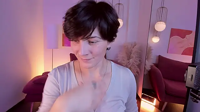 LorenDaze online show from 10, 10, 2025