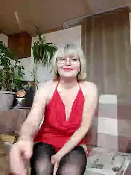 Snapshot of IrmaRose chatting on 3, 2, 2025 IrmaRose online show from 3, 2, 2025