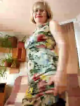 Snapshot of IrmaRose chatting on 8, 3, 2025 IrmaRose online show from 8, 3, 2025