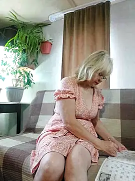 Snapshot of IrmaRose chatting on 29, 10, 2025 IrmaRose online show from 29, 10, 2025