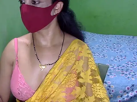 Indian Horny Wife online show from 18, 6, 2026