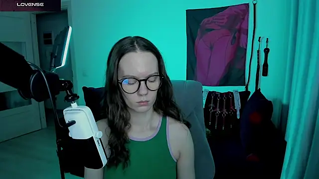 DivineBite online show from 28, 4, 2026