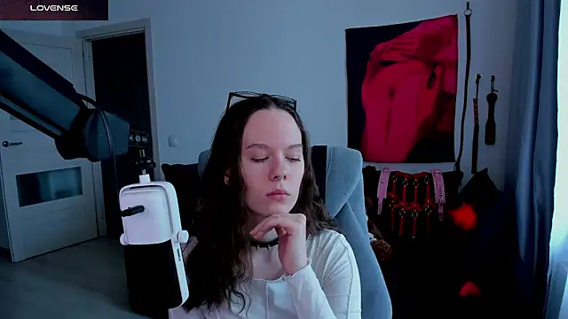 DivineBite online show from 12, 5, 2026