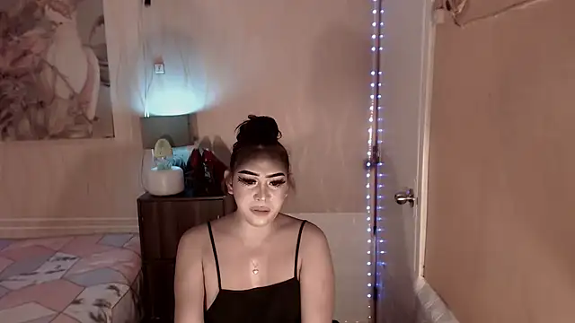 Biancafoxie online show from 12, 9, 2025