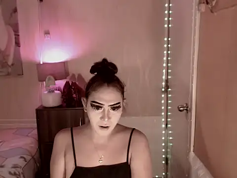 Biancafoxie online show from 13, 9, 2025