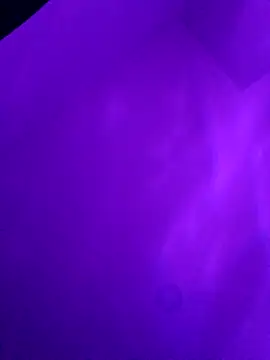 Karlagonzales  online show from 25, 11, 2025