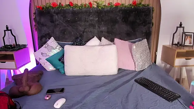 Karlagonzales  online show from 25, 3, 2026