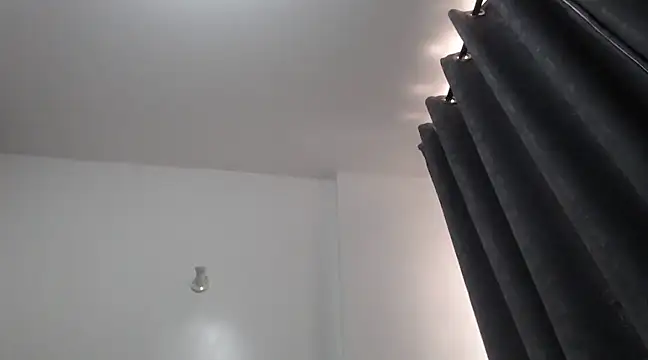 Snapshot of peeky_pinky chatting on 4, 2, 2025 peeky pinky online show from 4, 2, 2025