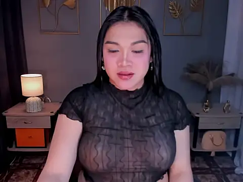 Snapshot of MaxeneCullens chatting on 16, 9, 2025 MaxeneCullens online show from 16, 9, 2025