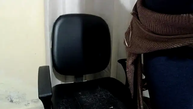 Snapshot of HOT_CHILLY chatting on 25, 2, 2025 HOT CHILLY online show from 25, 2, 2025