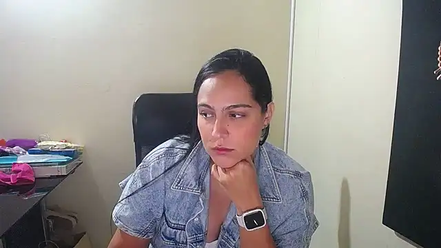 kendall 52 online show from 20, 12, 2024