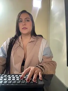 kendall 52 online show from 7, 5, 2026