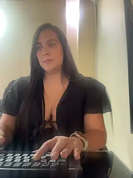 kendall 52 online show from 7, 7, 2026