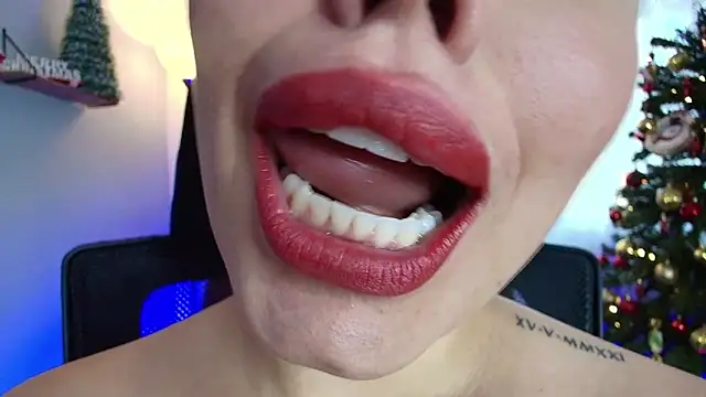 Snapshot of lisbet21x chatting on 12, 12, 2024 lisbet21x online show from 12, 12, 2024