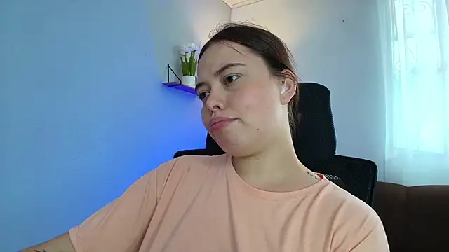 Snapshot of lisbet21x chatting on 8, 3, 2025 lisbet21x online show from 8, 3, 2025