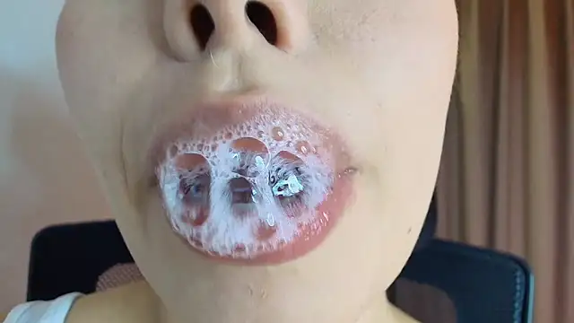 lisbet21x online show from 25, 3, 2026