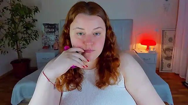 Snapshot of PolinaSalvatore chatting on 11, 5, 2026 PolinaSalvatore online show from 11, 5, 2026