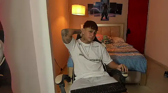 Jake simons online show from 31, 12, 2024