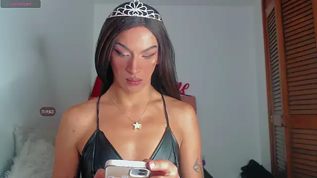 Summer XO online show from 8, 1, 2025