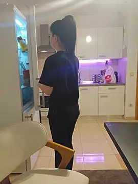 U prolazu online show from 22, 2, 2026