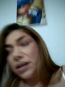 Snapshot of Ella_sweety chatting on 7, 7, 2026 Ella sweety online show from 7, 7, 2026