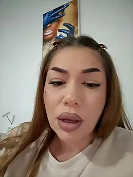 Snapshot of Ella_sweety chatting on 11, 7, 2026 Ella sweety online show from 11, 7, 2026