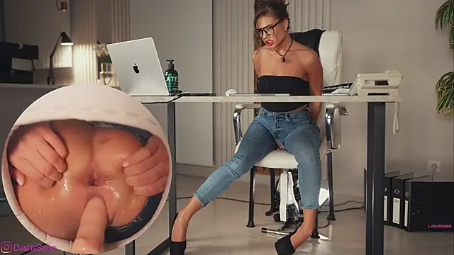 art porno online show from 2, 3, 2026