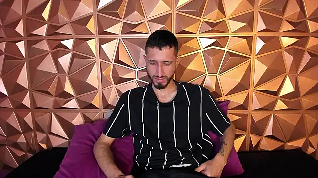 sam bisex online show from 24, 2, 2026