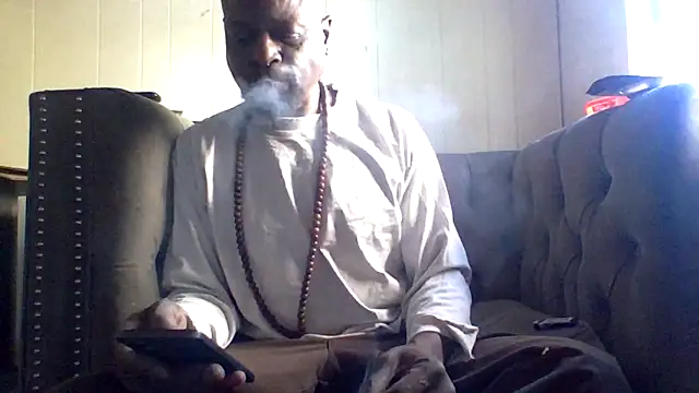 Daddy hook online show from 28, 4, 2026