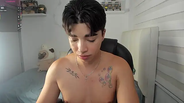 santy7v7 online show from 7, 2, 2026