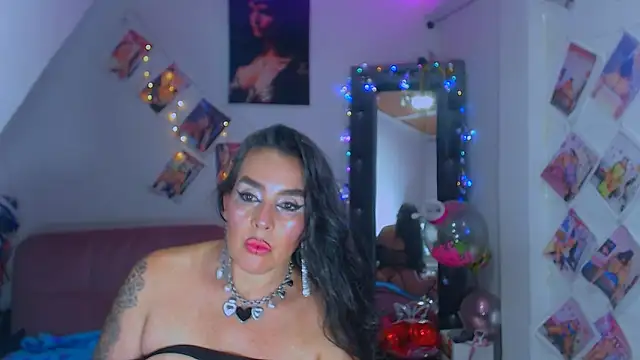 sweet vanessa 22 online show from 13, 2, 2026