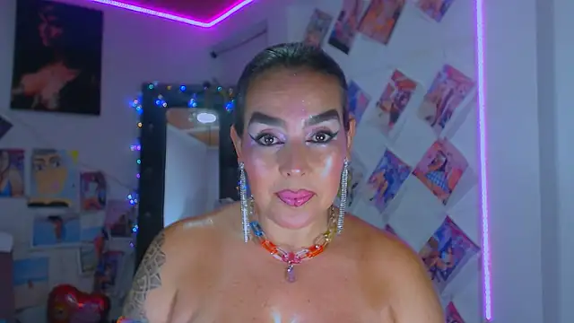 sweet vanessa 22 online show from 8, 3, 2026