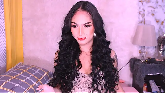 Oriental Tiara online show from 17, 2, 2025