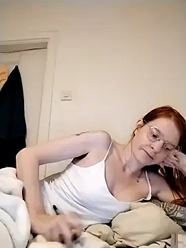 Snapshot of jannis1992 chatting on 28, 10, 2025 jannis1992 online show from 28, 10, 2025